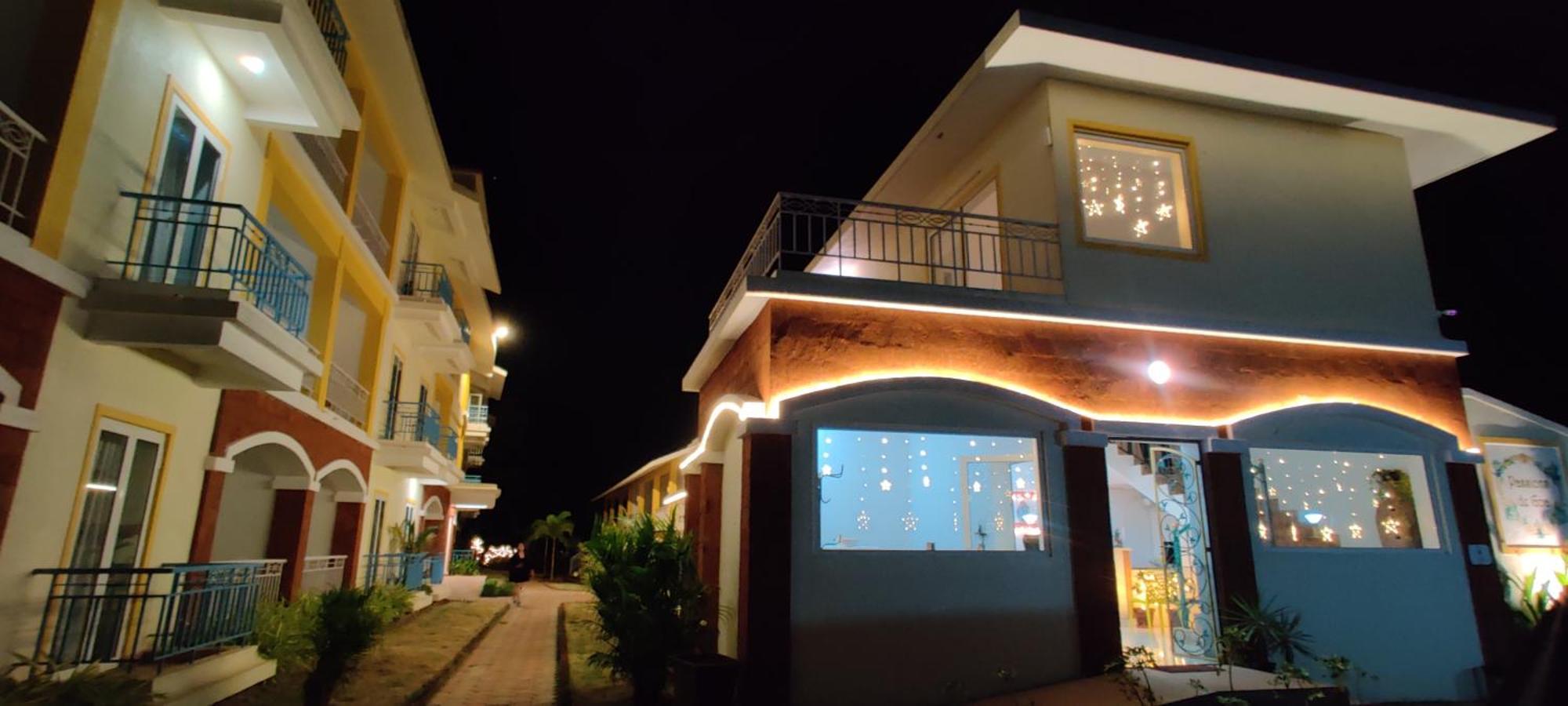 Passions De Goa Hotel Анджуна Екстериор снимка