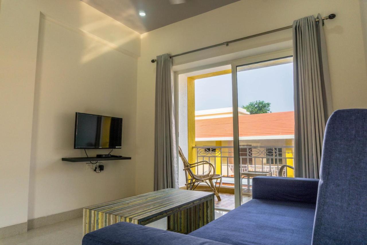 Passions De Goa Hotel Анджуна Екстериор снимка